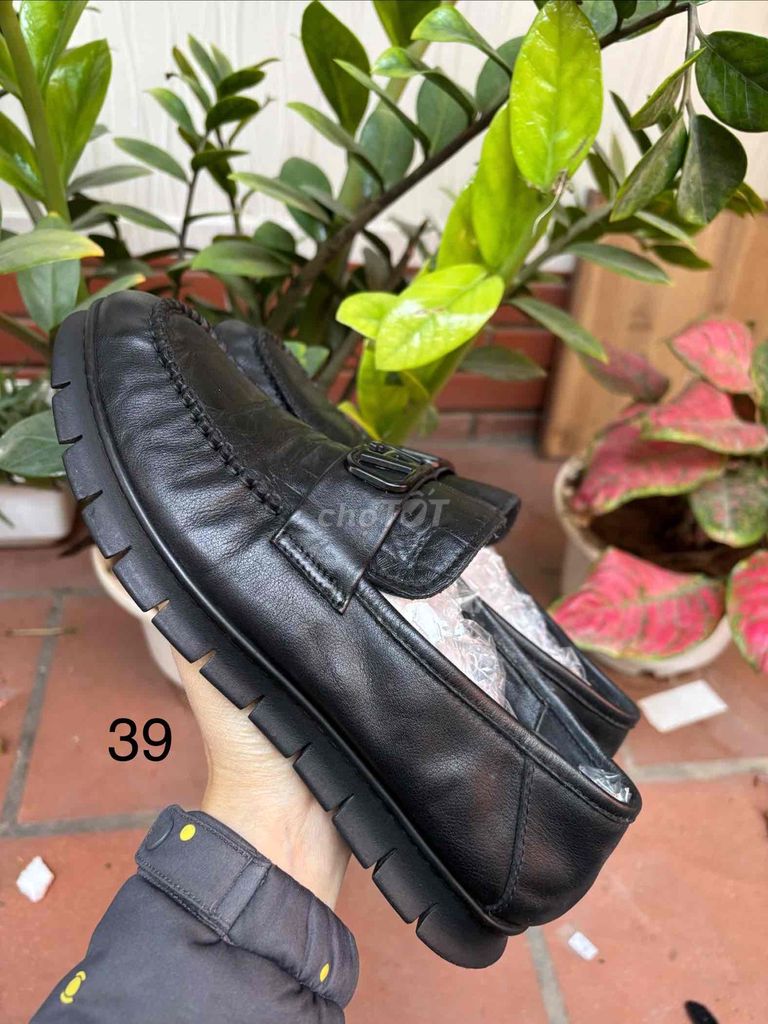 Giày lười nam da thật size 39. Mua bán Giày dép tại Huyện Thanh Trì Hà Nội được đăng bởi Đẳng cấp đồ si Gấm Hoa hình 1