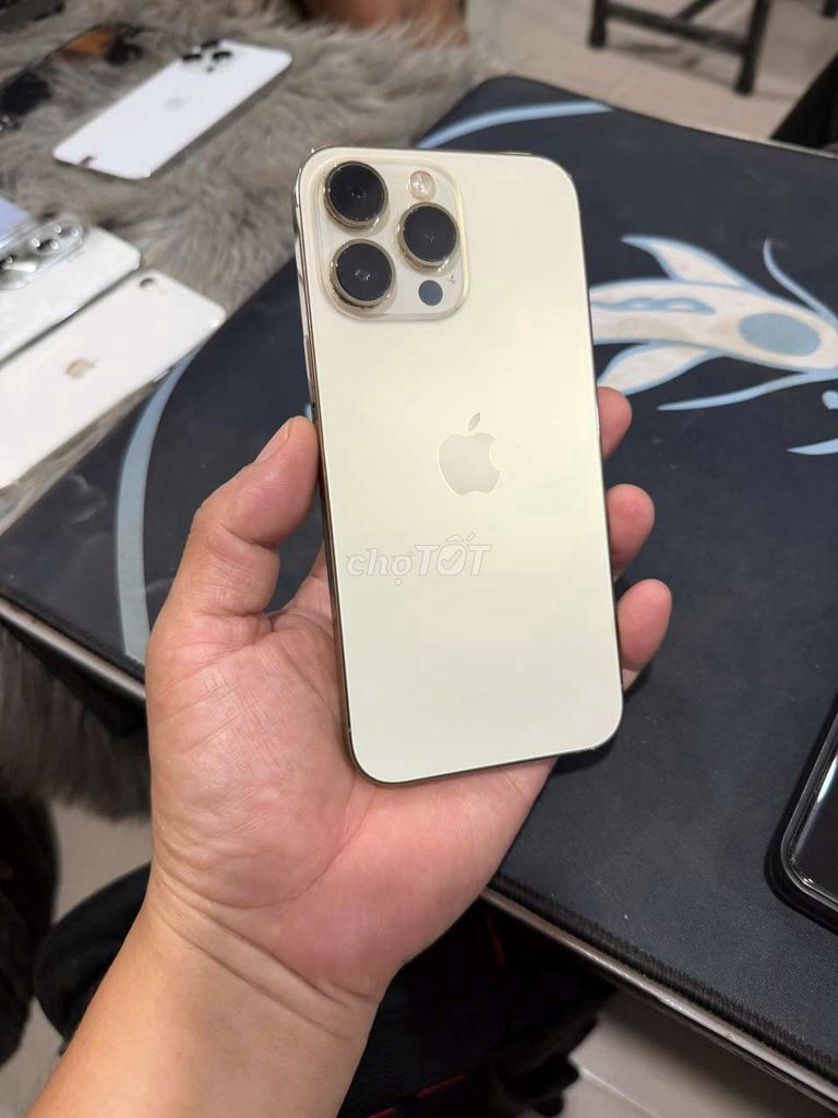 iPhone 14 Pro Max 256GB Vàng 99%. Mua bán Điện thoại tại Quận Bình Thạnh Tp Hồ Chí Minh được đăng bởi Hoàng Giang hình 1