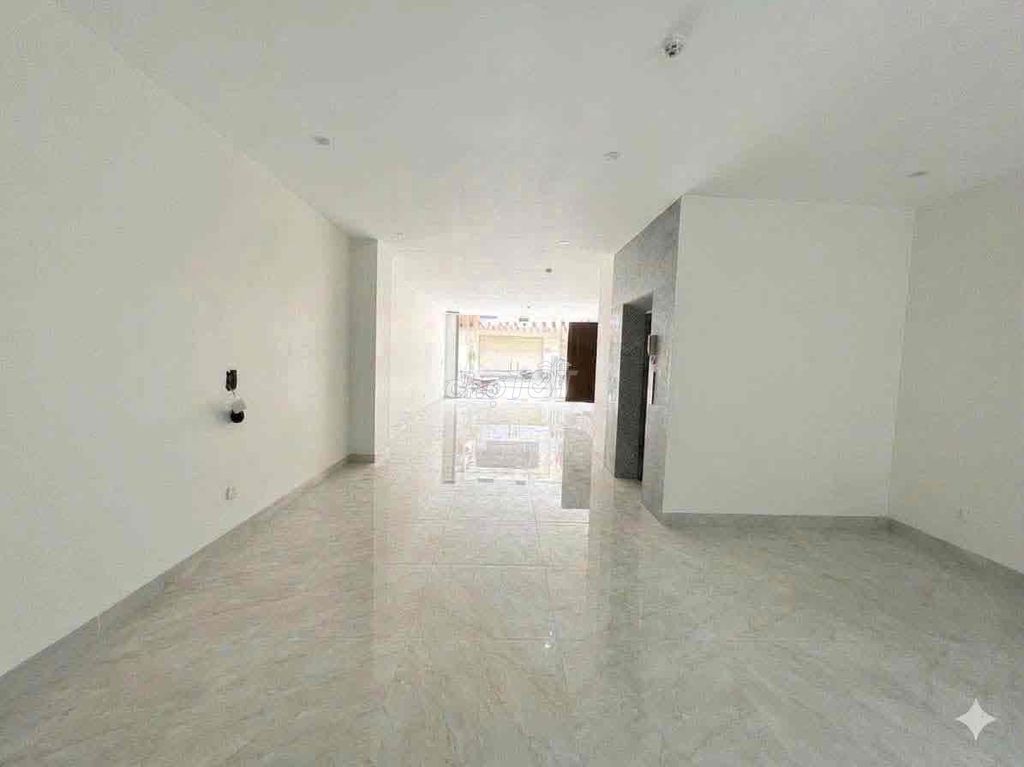 CHO THUÊ 2 SÀN ( 1 và 2 ) MẶT TIỀN : HOÁ SƠN , HẢI CHÂU - 23 TRIỆU
