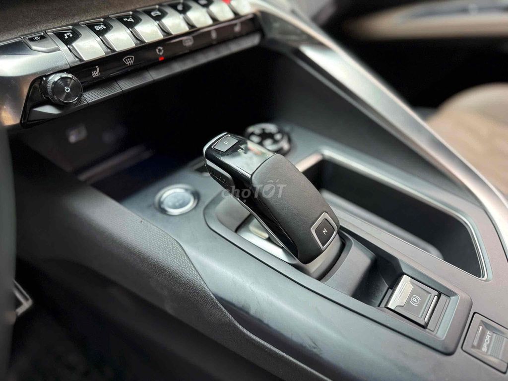 CẦN BÁN PEUGEOT 3008 GT-Nine SX 4/2025 SIÊU LƯỚT. Mua bán Ô tô tại Quận Bắc Từ Liêm Hà Nội được đăng bởi Mr PHÁT THÁI HÀ AUTO hình 19