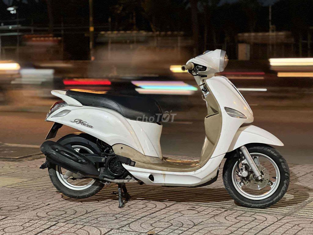 Yamaha Zoza 2011 màu trắng đen len ken mới 90%. Mua bán Xe máy tại Thành phố Thủ Đức Tp Hồ Chí Minh được đăng bởi Nguyễn Thanh Bình hình 6