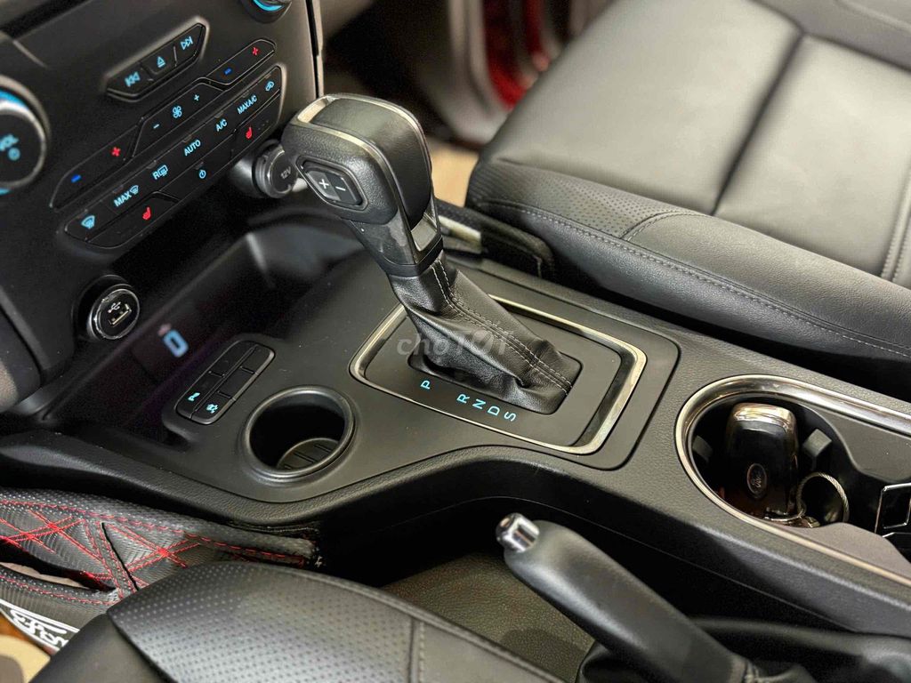 EVEREST TITANIUM 4x2AT 2021 MÀU ĐỎ 1 CHỦ MỚI CỨNG. Mua bán Ô tô tại Thành phố Thủ Đức Tp Hồ Chí Minh được đăng bởi Nguyên Ô Tô Thủ Đức hình 9