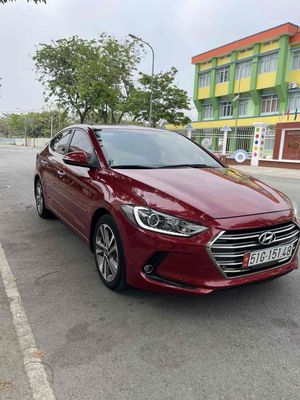 Hyundai Elantra 2.0AT 2018 trả 150 tr nhận xe