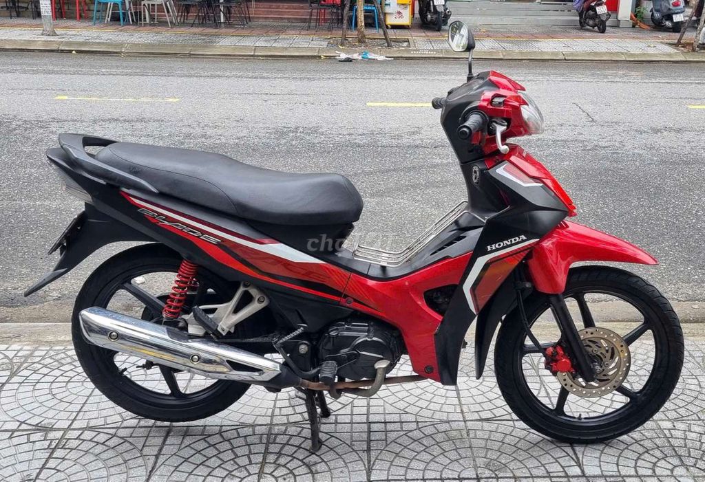 🍎Bán xe honda Blade mẫu mới vành đúc. Mua bán Xe máy tại Quận Hải Châu Đà Nẵng được đăng bởi Manh hình 4