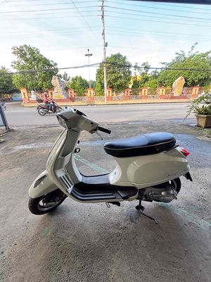 Vespa. Mua bán Xe máy tại Quận Bình Thuỷ Cần Thơ được đăng bởi Kim Chiến