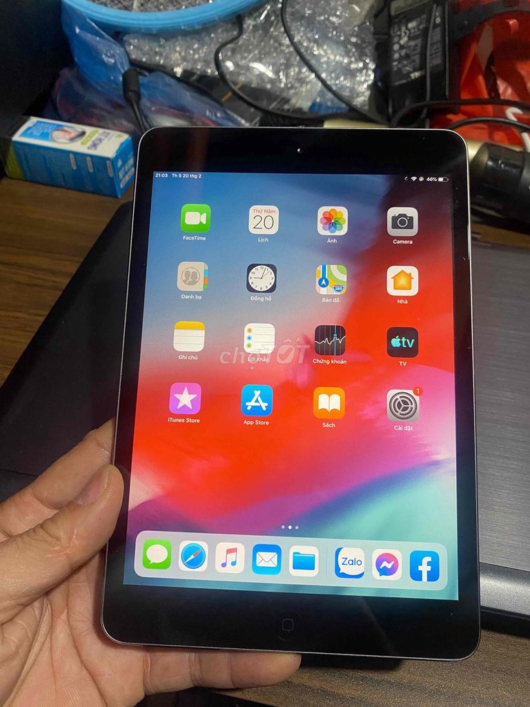 Bán ipad mini 2 bản 32G chơi game lướt mạng ok