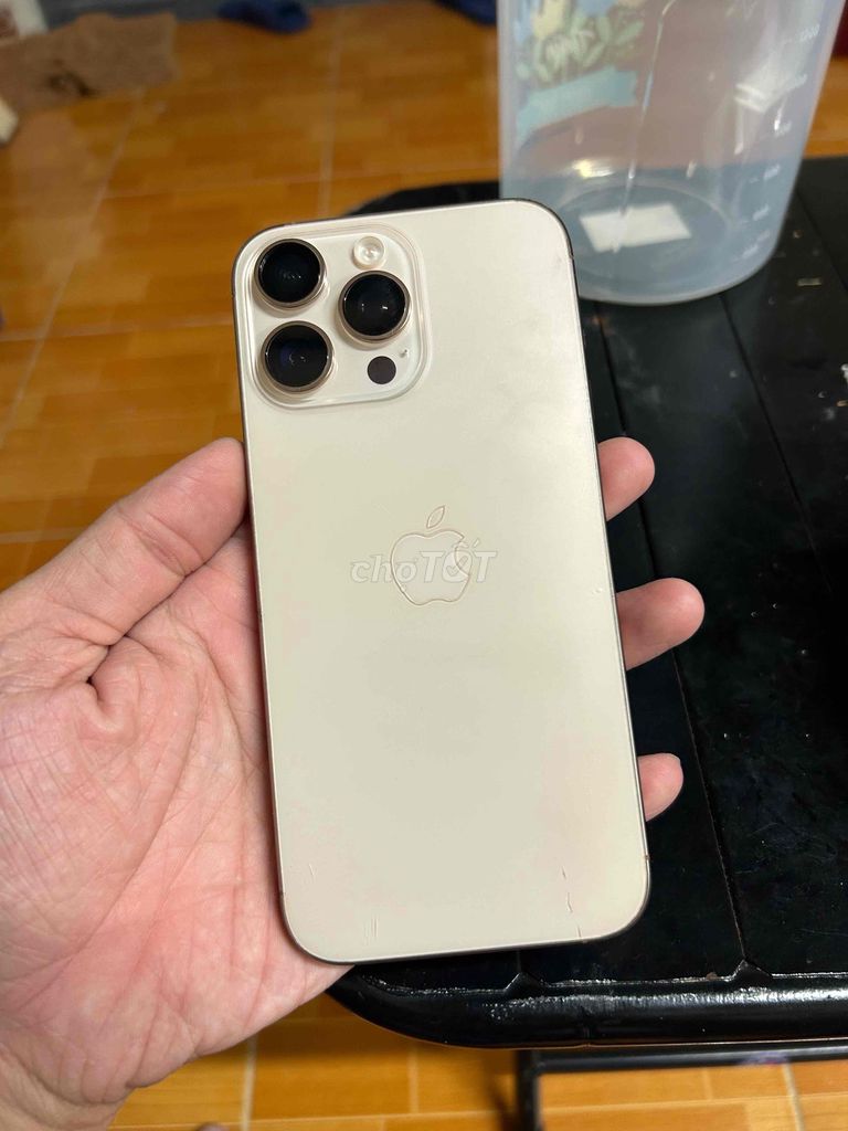 Apple iPhone 16 Pro Max 256GB Vàng. Mua bán Điện thoại tại Thành phố Biên Hòa Đồng Nai được đăng bởi Bảo Minh hình 1