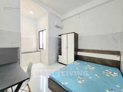 free tiền nhà tới ngày 15/7 . ngay cầu bình triệu vào liền