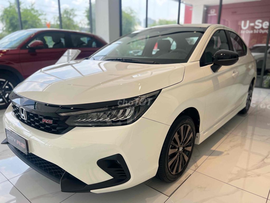 Honda City RS Km 66, kèm phụ kiện, cho vay 85% gia. Mua bán Ô tô tại Quận 7 Tp Hồ Chí Minh được đăng bởi Honda Ôtô Quận 7 hình 6