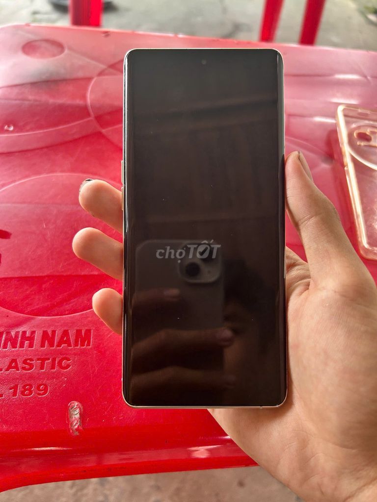 OPPO FIND X6 256GB Vàng Đã qua sử dụng. Mua bán Điện thoại tại Thành phố Sóc Trăng Sóc Trăng được đăng bởi Phước V hình 1
