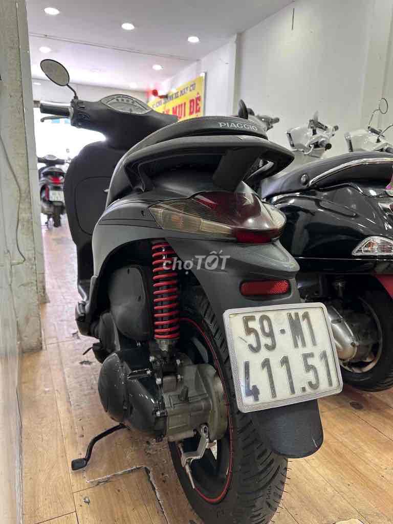 Piaggio Liberty 125ie Đời 2012 BS 59 M1 41151. Mua bán Xe máy tại Quận Phú Nhuận Tp Hồ Chí Minh được đăng bởi Ngọc Huy hình 5