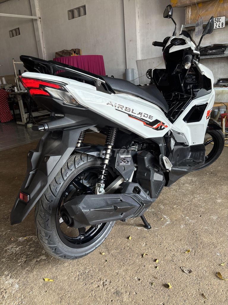 Honda Air Blade150 ABS 2021 Màu Trắng. Mua bán Xe máy tại Huyện Cẩm Mỹ Đồng Nai được đăng bởi Trần Đức Ngọc hình 3