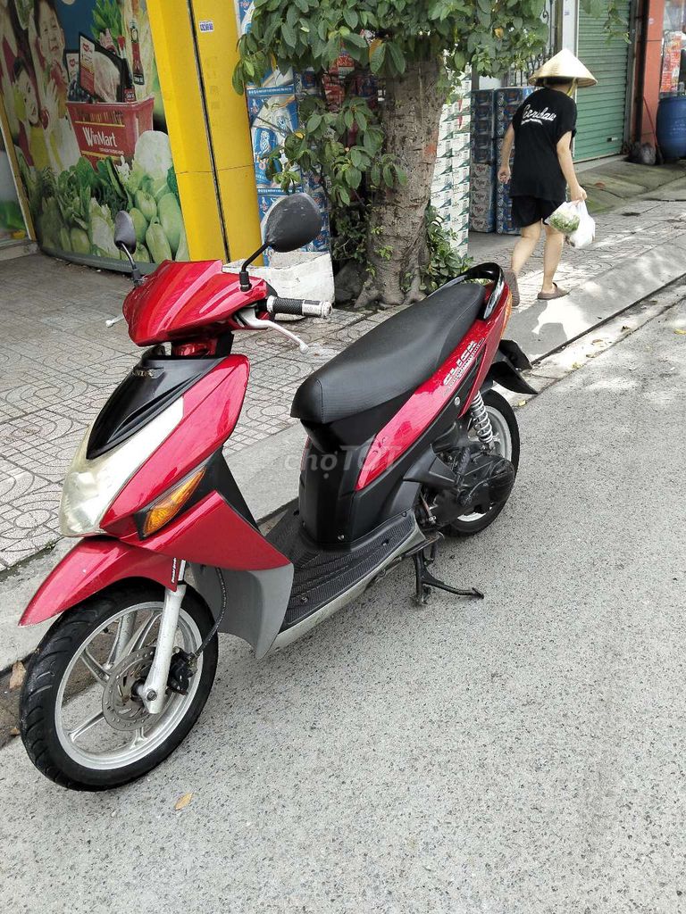 Honda Click màu Đỏ. Mua bán Xe máy tại Quận 12 Tp Hồ Chí Minh được đăng bởi Tien Dinh hình 6