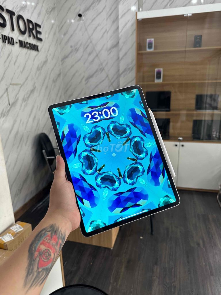 iPad Pro 12.9 2018 Wifi 64G Like New 99% Zin Nguye