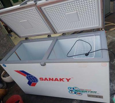 Tủ đông Sanaky inverter 350 lít tiết kiệm điện