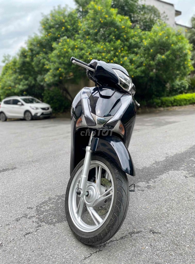 SH 125 C.B.S / 2018 - 29V7-446.80 - đủ phụ kiện