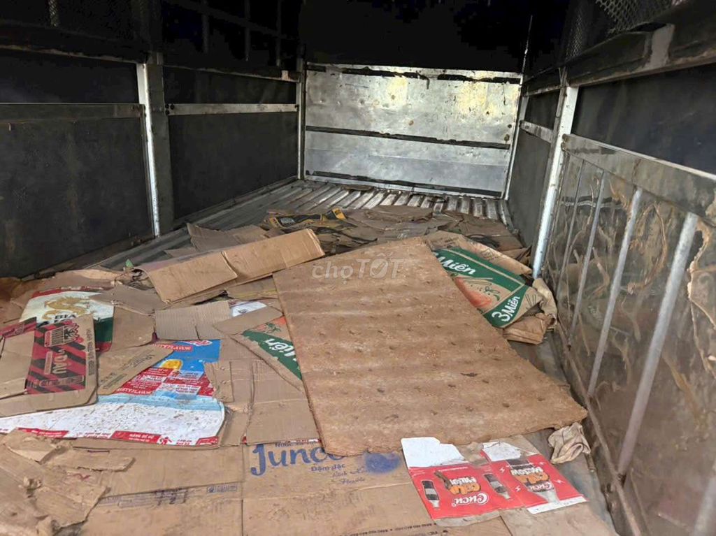 Xe tải Hino 5 tấn thùng inox dài 4m4. Mua bán Xe tải, xe ben tại Quận Cái Răng Cần Thơ được đăng bởi Trao Đổi Xe Tải Cũ Cần Thơ hình 4