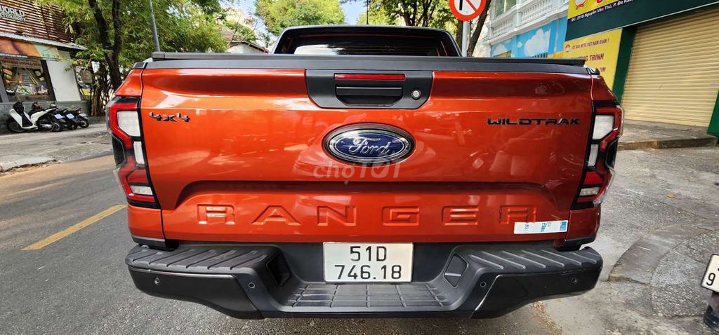 Ford Ranger Wildtrak 2023 Оранжевый 32000 км