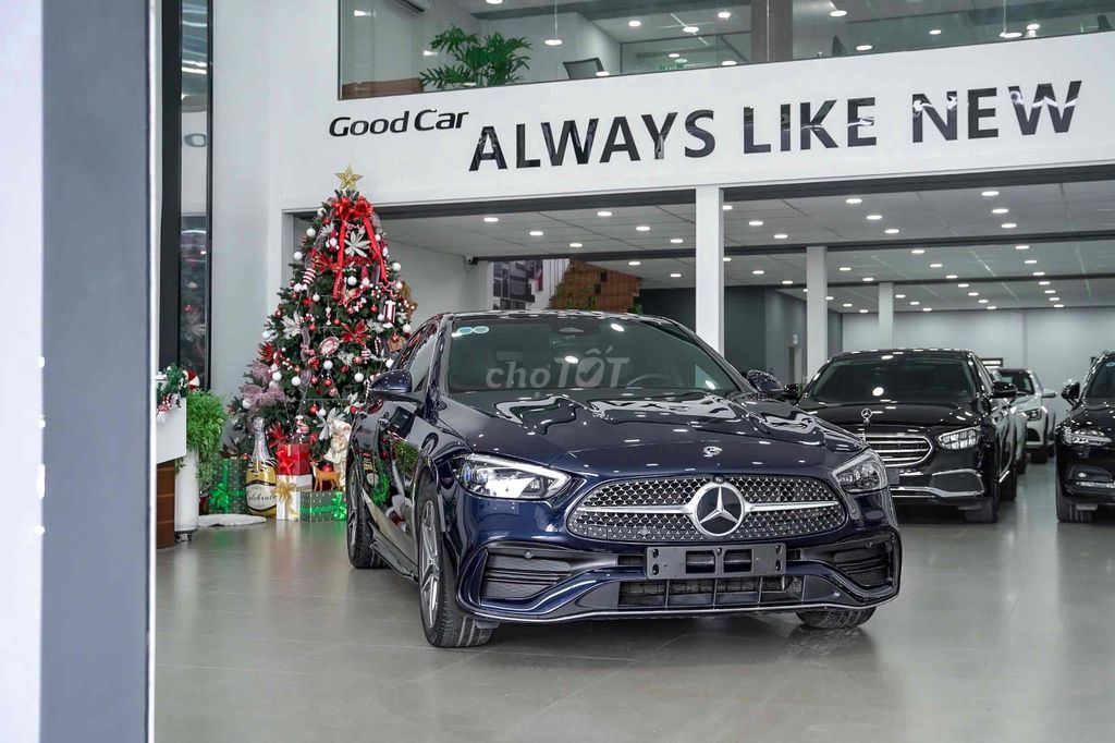 Mercedes C300 AMG - Lướt Nhẹ - Bảo Hành Hãng