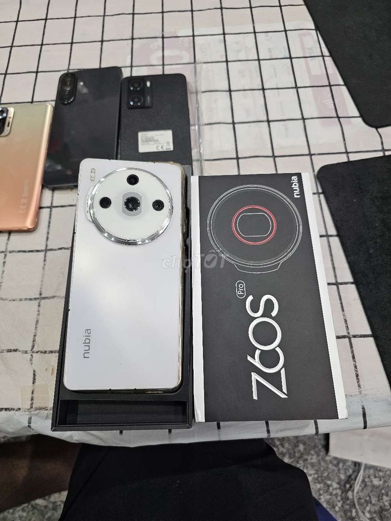 Nubia Z60s Pro 5G FBOX TRẮNG 16G/512G 100% V/N VIP. Mua bán Điện thoại tại Quận Tân Phú Tp Hồ Chí Minh được đăng bởi Ngô Minh Mobile  hình 1