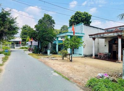 Chủ gửi bán lô đất 6x30m , Tân Thông Hội ,  Củ Chi . Giá 850tr