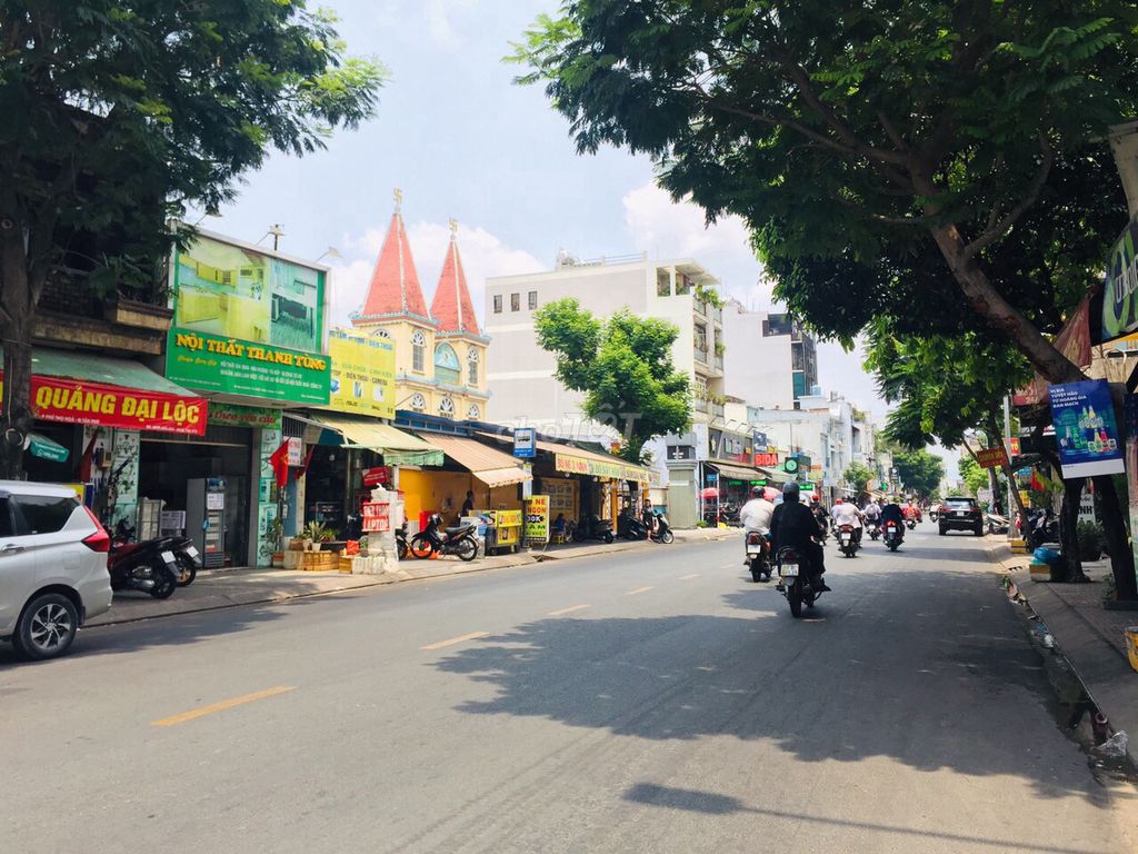 Mặt Tiền Vườn Lài - Phù hợp Nail, salon tóc, Showroom.