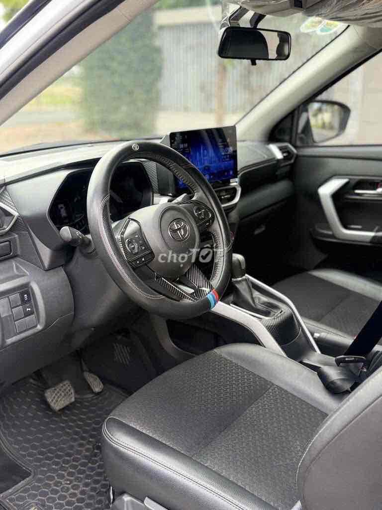 Toyota Raize 2022 автомат красный