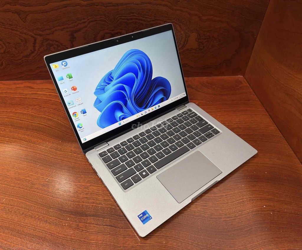 Dell Latitude 5330 2in1 i7-1265u 16G 256G Touch. Mua bán Laptop tại Quận 12 Tp Hồ Chí Minh được đăng bởi Anh Tuan hình 1