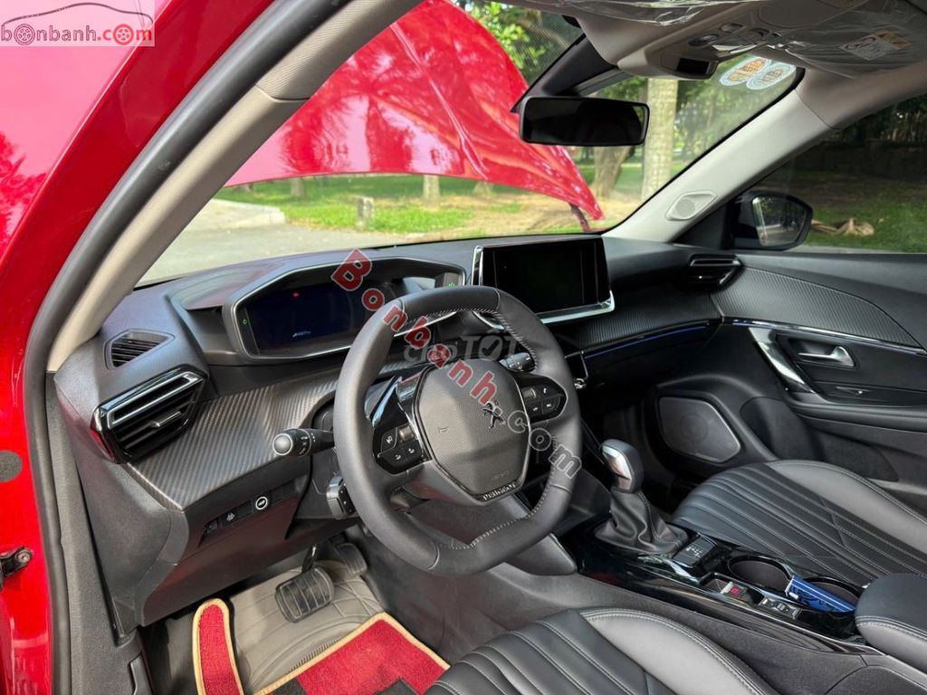 Peugeot 2008 GT Line 1.2 AT 2021 - 550 Triệu. Mua bán Ô tô tại Huyện Hoa Lư Ninh Bình được đăng bởi LYN PHAM AUDIO hình 8