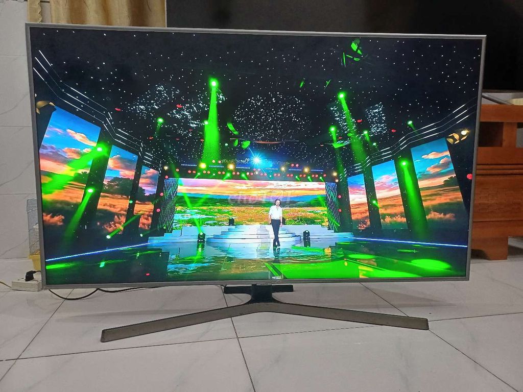 Tivi Samsung 55 inch. Mua bán Tivi, Âm thanh tại Thành phố Biên Hòa Đồng Nai được đăng bởi Lê Dũng  hình 1