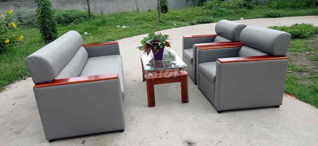 Thanh lý bộ sofa 1 ghế dài 1 bàn và 2 ghế cạnh. Mua bán Bàn ghế tại Quận Bình Thạnh Tp Hồ Chí Minh được đăng bởi My Nhà Phố HCM  hình 1