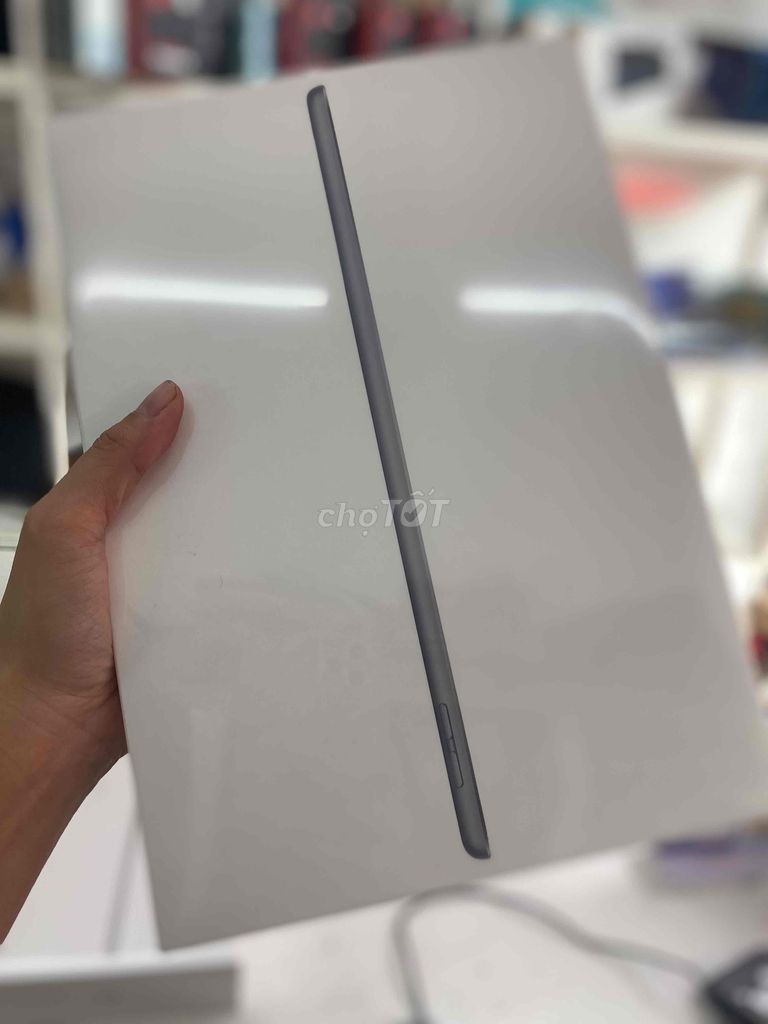 ipad gen 9 10.2inh 64gb new seal Bh hãng 12 tháng