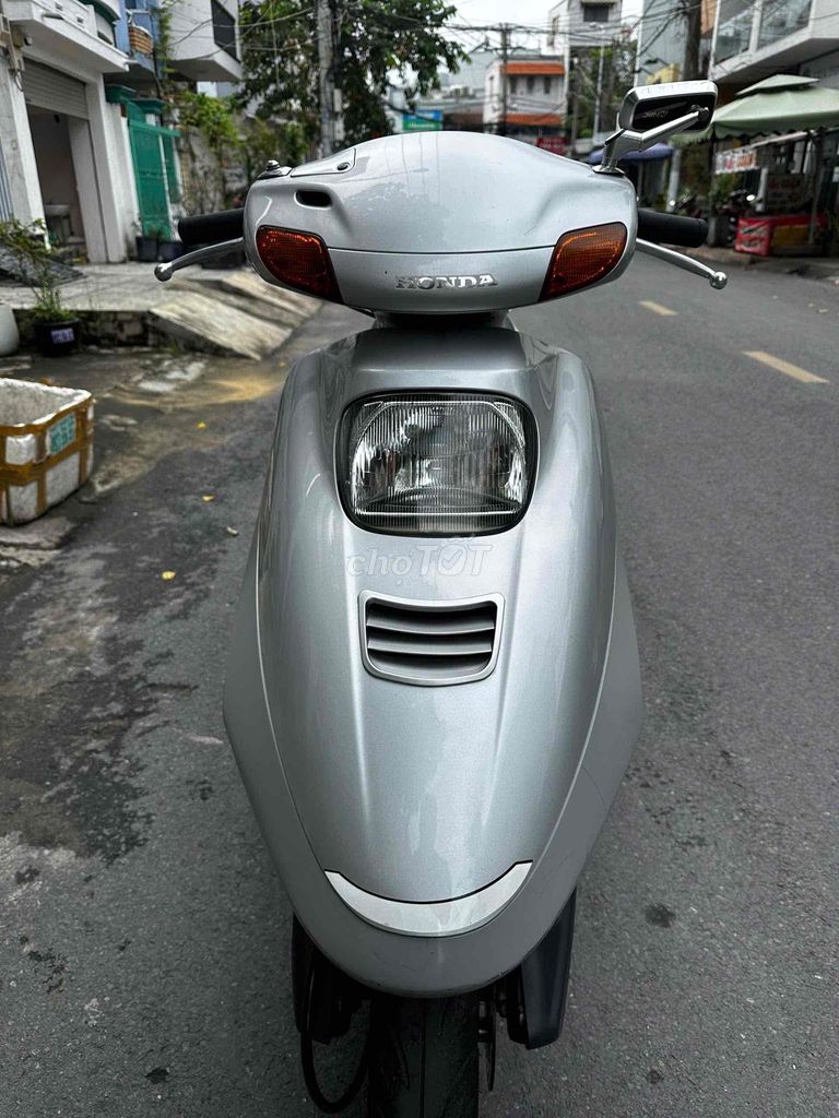 SPACY HẢI QUAN NGAY CHỦ XE SẴN VỀ SỬ DỤNG. Mua bán Xe máy tại Quận 7 Tp Hồ Chí Minh được đăng bởi Chuyên bán xe đẹp zin keng 9 chủ hình 2