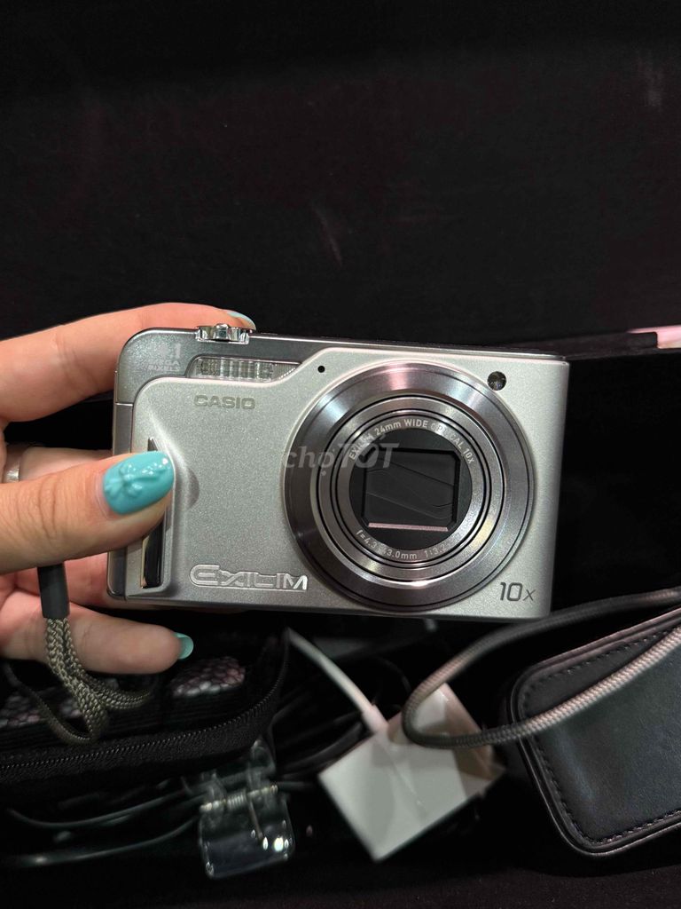 Máy ảnh Casio Exilim H15 Bạc. Mua bán Máy ảnh, Máy quay tại Quận Lê Chân Hải Phòng được đăng bởi Nguyễn Hoài Thu hình 1