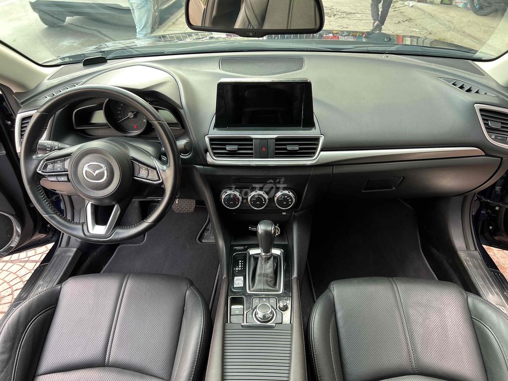 Mazda 3 2020 1.5L Premium - 80000 km. Mua bán Ô tô tại Quận Long Biên Hà Nội được đăng bởi AUTO TÂN HƯNG THỊNH hình 9