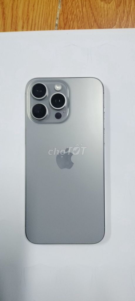 Apple iPhone 15 Pro Max titan mã vn. Mua bán Điện thoại tại Quận Bình Tân Tp Hồ Chí Minh được đăng bởi Nam hình 1