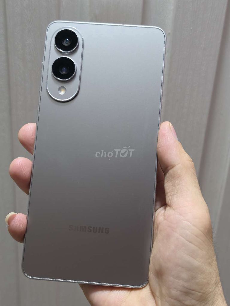 Samsung S25 Edge 5G 512Gb VN đẹp zin còn BHH 1 năm. Mua bán Điện thoại tại Quận 10 Tp Hồ Chí Minh được đăng bởi Đăng Khôi store hình 1