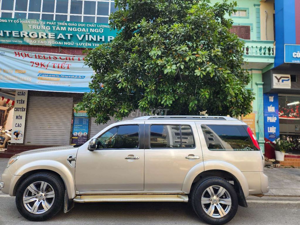 3 125 2011 2.5L 4x2 AT - 200000 km. Mua bán Ô tô tại Thành phố Vĩnh Yên Vĩnh Phúc được đăng bởi Thái minh hình 6