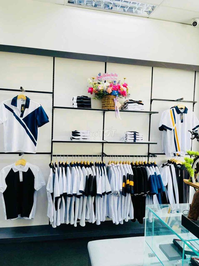 Tuyển Bán Hàng Shop, Số Lượng : 4