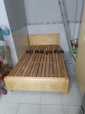 sẵn - giường gỗ sồi tự nhiên , đủ size new