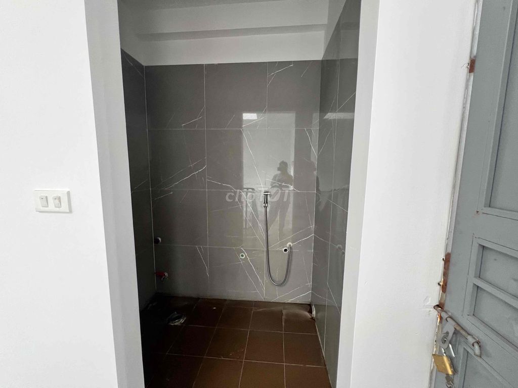 Nhà 60m2 full nội thất khép kín có gara oto