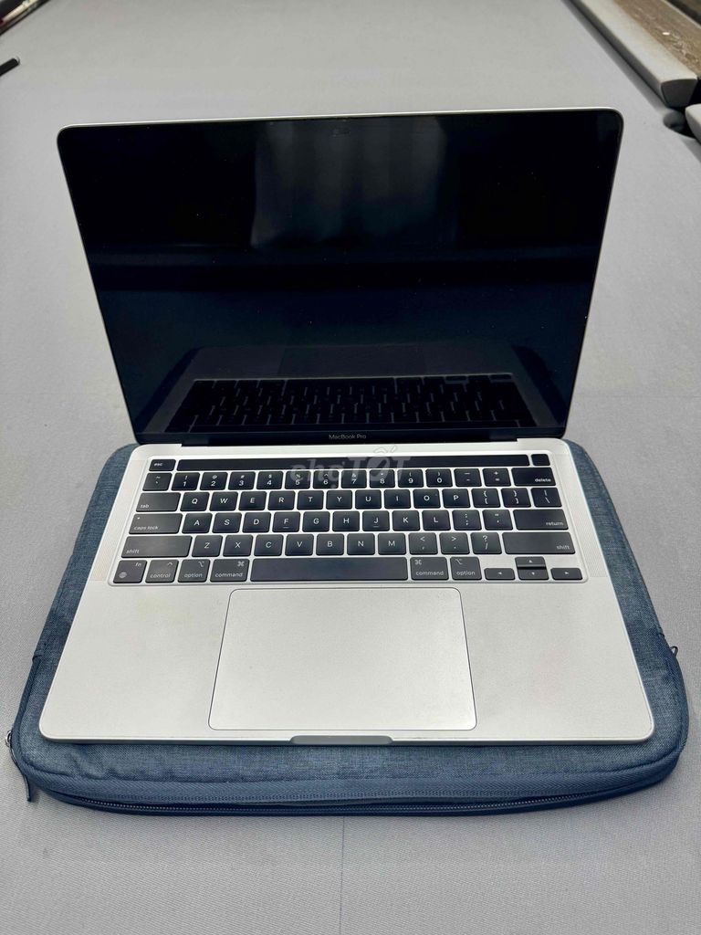 Macbook Pro 2022 M2 - Ram 8GB - Ổ cứng 256GB. Mua bán Laptop tại Quận Nam Từ Liêm Hà Nội được đăng bởi Van Manh hình 1