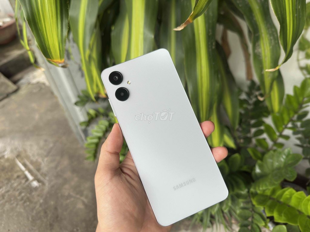 Samsung A06 5G 6Gam 128GB pin 5000 ken 99. Mua bán Điện thoại tại Quận Ninh Kiều Cần Thơ được đăng bởi ĐIỆN THOẠI GIÁ TỐT UY TÍN  hình 1