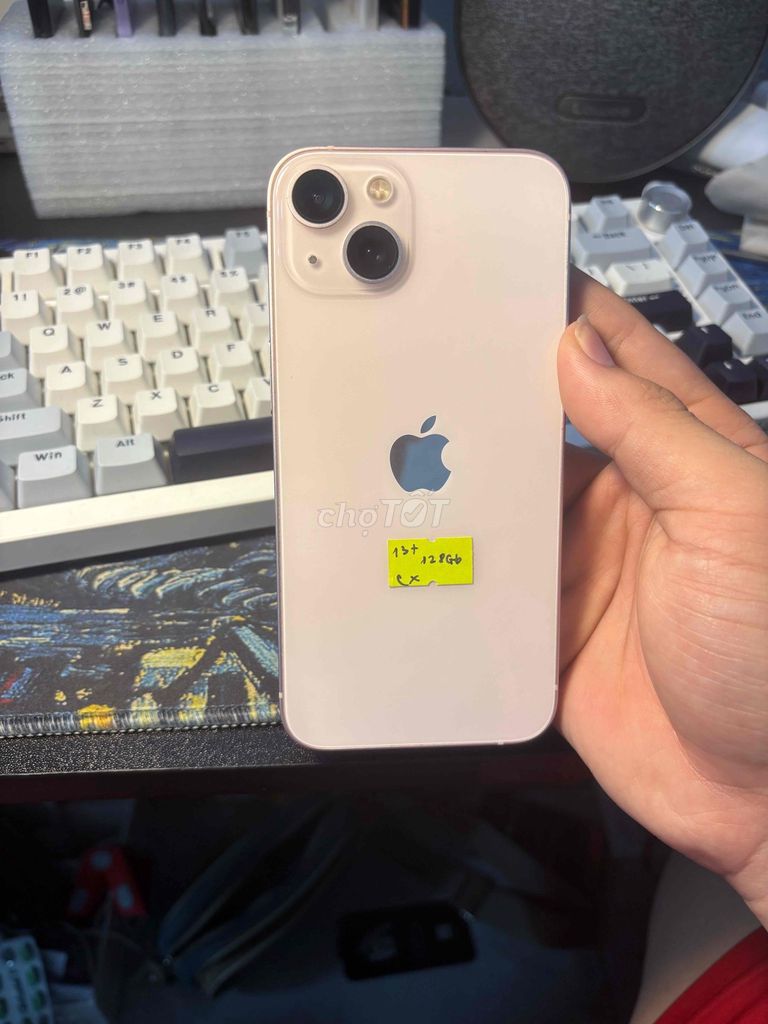 Apple iPhone 13 128GB Hồng. Mua bán Điện thoại tại Huyện Hoài Đức Hà Nội được đăng bởi Nguyễn Hiếu hình 1