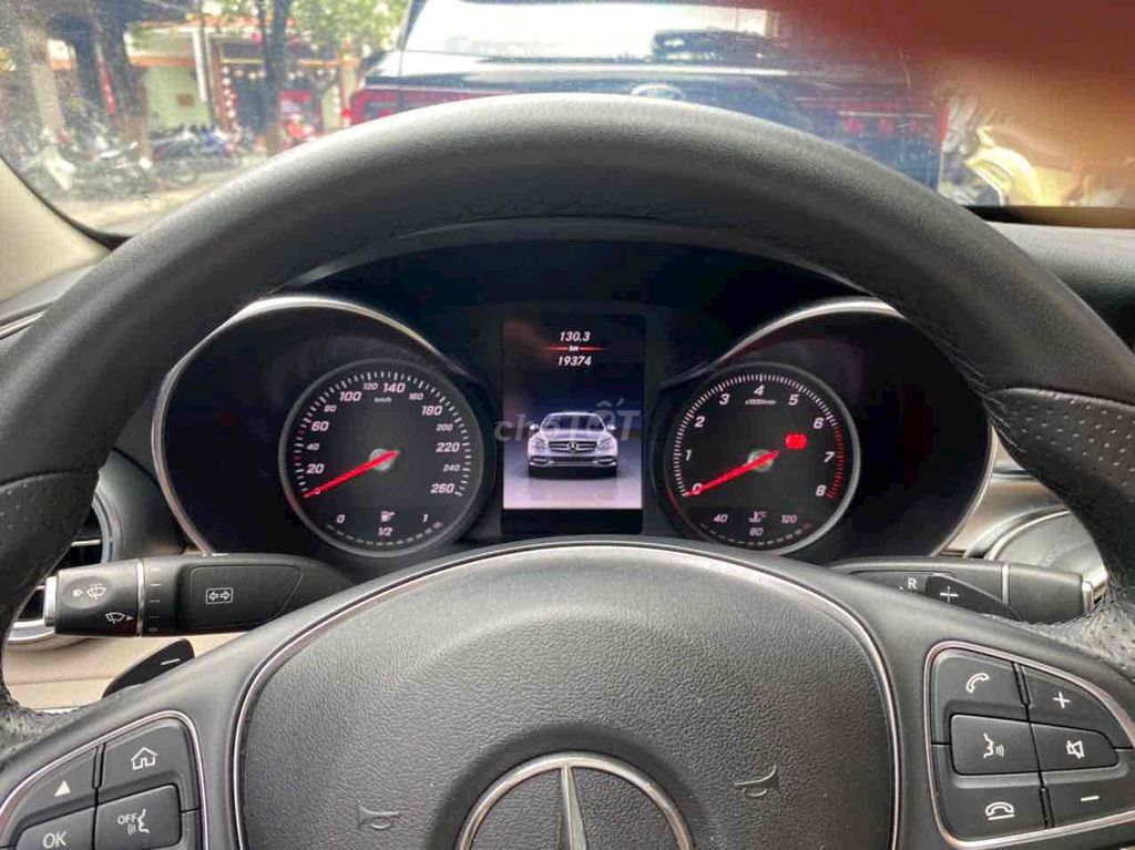 Mercedes Benz C Class 2018 C200 - 25000 km. Mua bán Ô tô tại Quận Ngũ Hành Sơn Đà Nẵng được đăng bởi Thành hình 14