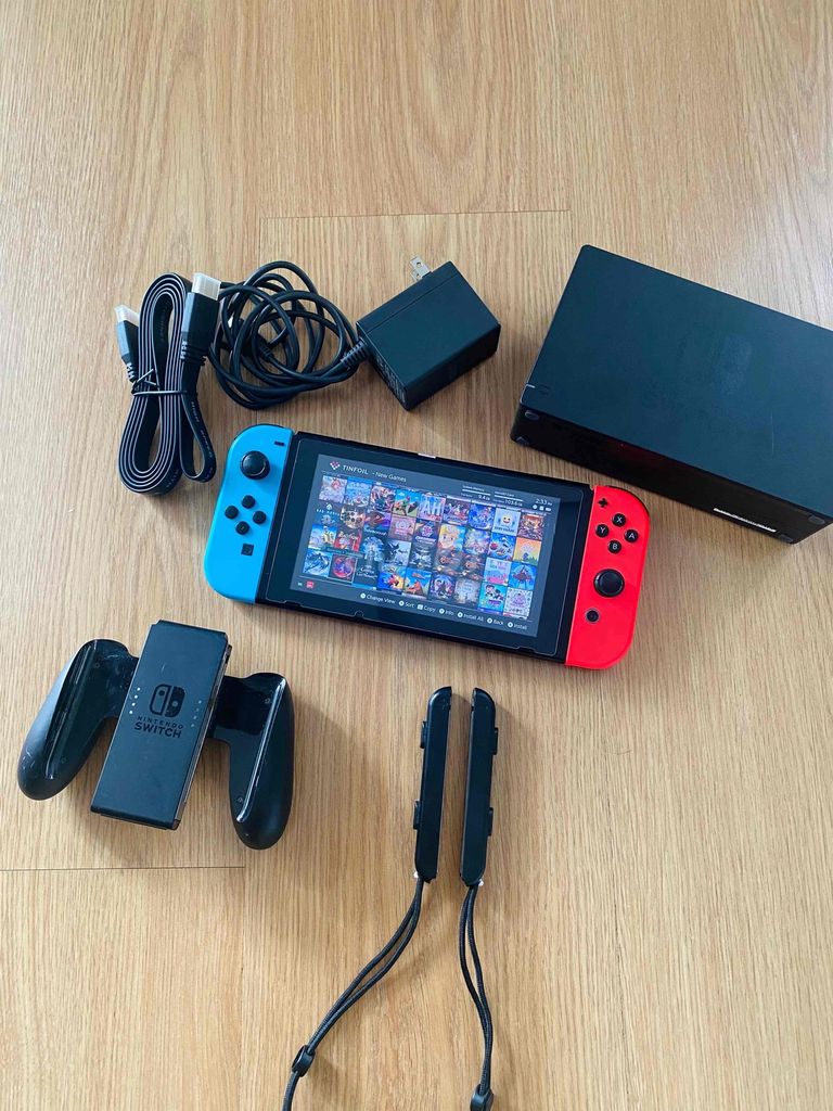 Nintendo switch V1 h@ck 128g full box