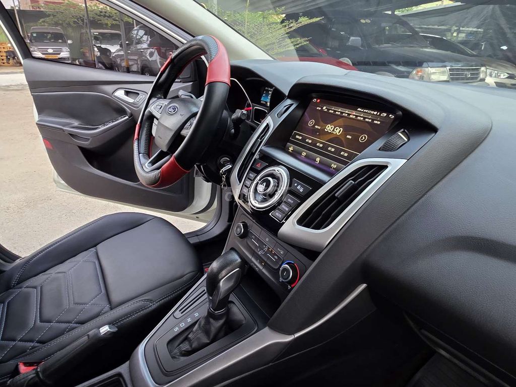 Ford Focus 2018 1.5 Turbo Trắng. Mua bán Ô tô tại Quận 12 Tp Hồ Chí Minh được đăng bởi Sĩ Nguyễn hình 13