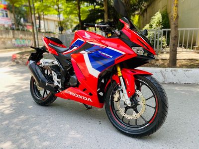 Honda CBR 150RR 2022 mới cứng. pkl moto chính chủ