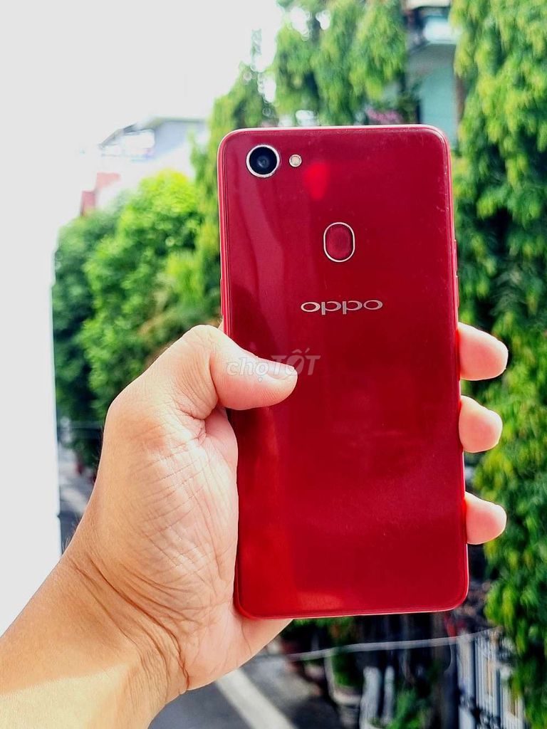 Oppo F7 4/64GB Đỏ. Mua bán Điện thoại tại Quận Hải Châu Đà Nẵng được đăng bởi Lộc Roy hình 1