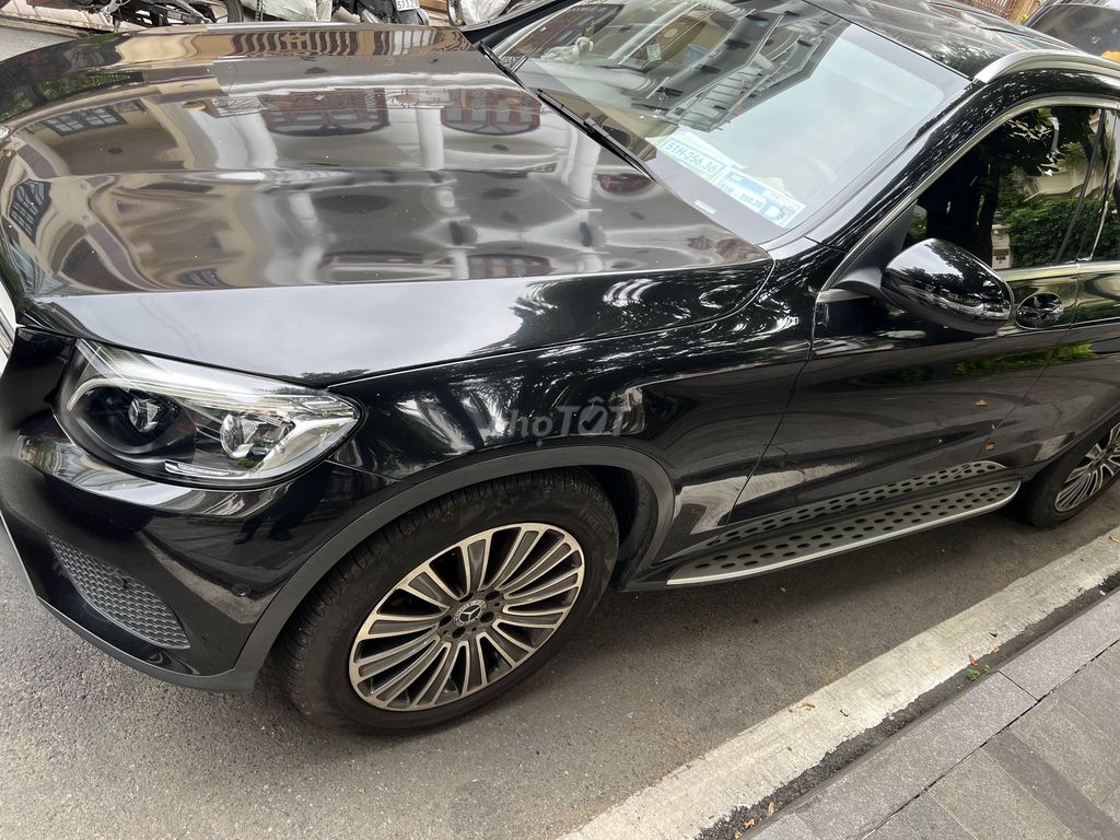 Mercedes Benz GLC 2019 250 - 60000 km. Mua bán Ô tô tại Quận Phú Nhuận Tp Hồ Chí Minh được đăng bởi Lê công điền hình 2